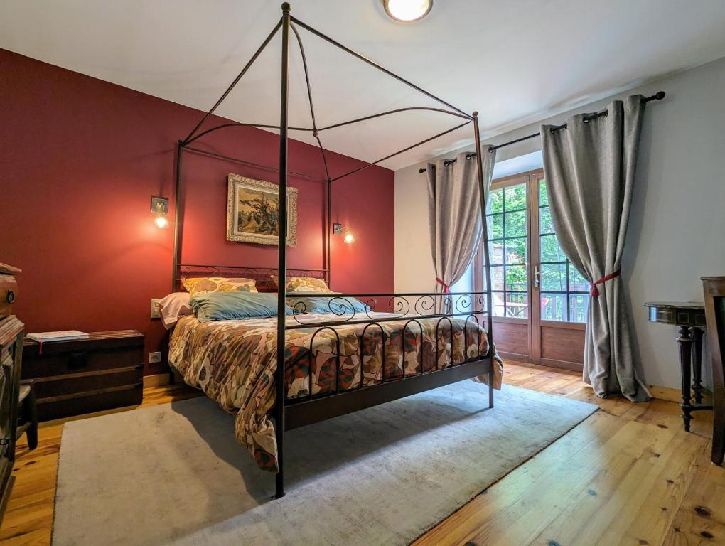 Ένα ή περισσότερα κρεβάτια σε δωμάτιο στο Chambre Rose of tralee, Domaine de Canard