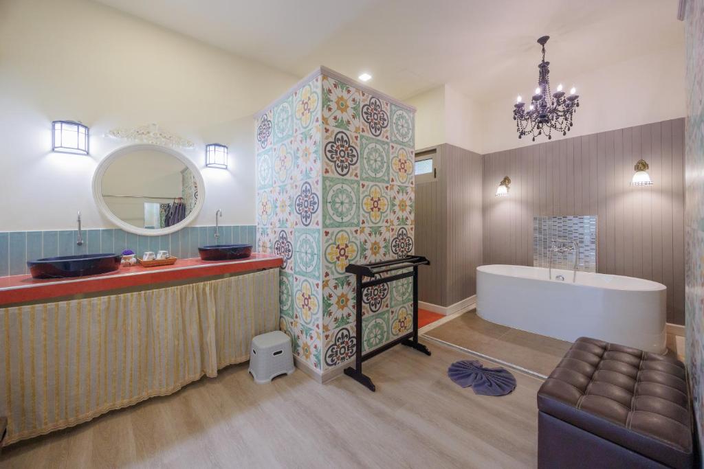 Perennial Resort - 13