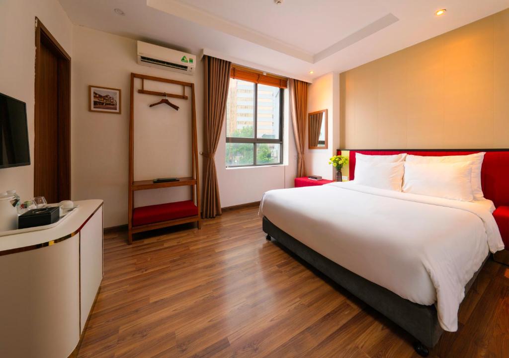 The Embassy Hotel Hanoi - 1