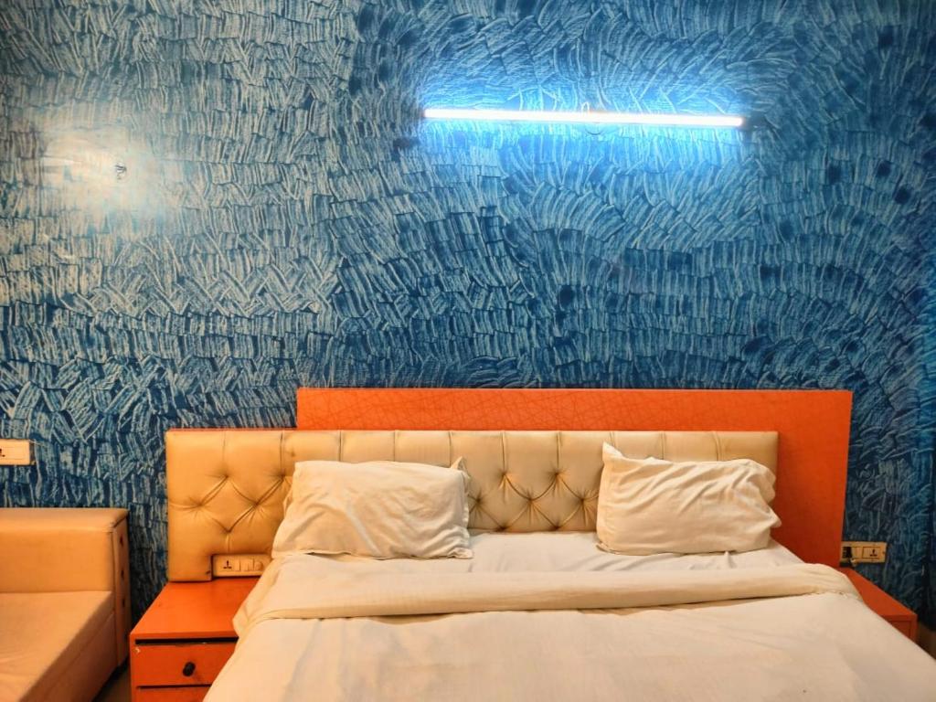 Φωτογραφία από το άλμπουμ του PLAY DM EXPO HOTEL couple friendly σε Greater Noida