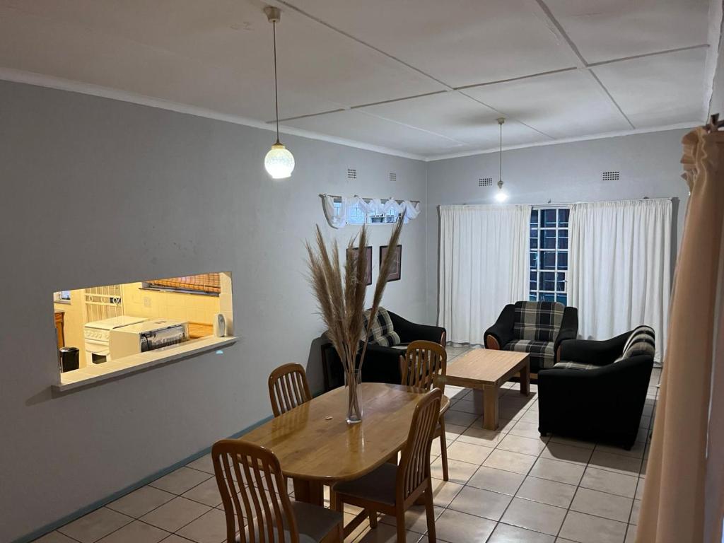 Χώρος καθιστικού στο Nut Tree Nook