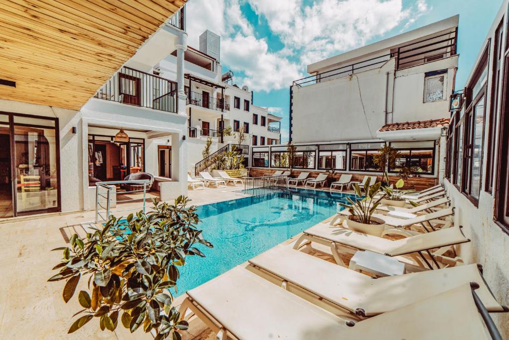 Πισίνα στο ή κοντά στο The Lume Boutique Hotel & Restaurant & Spa