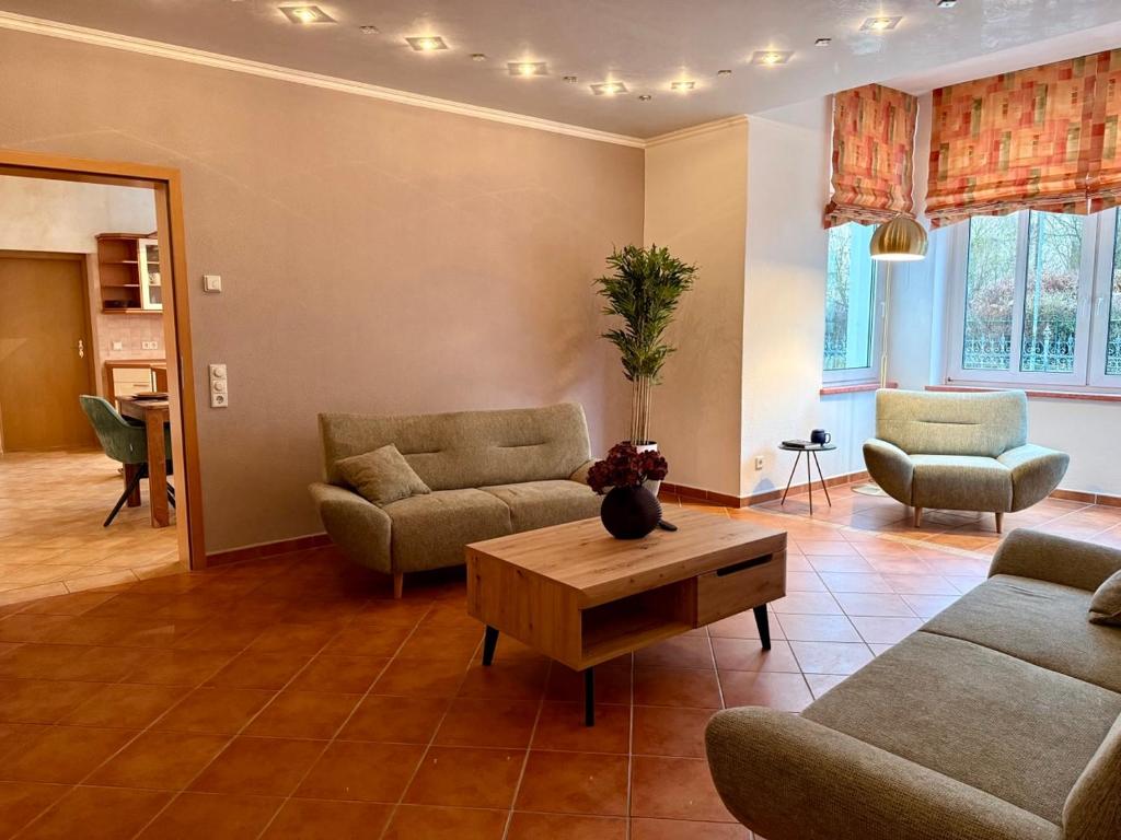 Posezení v ubytování Premium Ferienwohnung in zentrumsnaher Stadtvilla