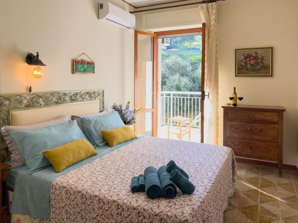 Ένα ή περισσότερα κρεβάτια σε δωμάτιο στο Terrazza vista mare-Parcheggio gratuito -3Min A14 -Mastrangelo Beach