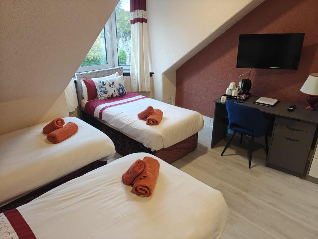 The Jays Guest House - Familiekamer Met Eigen Externe Badkamer