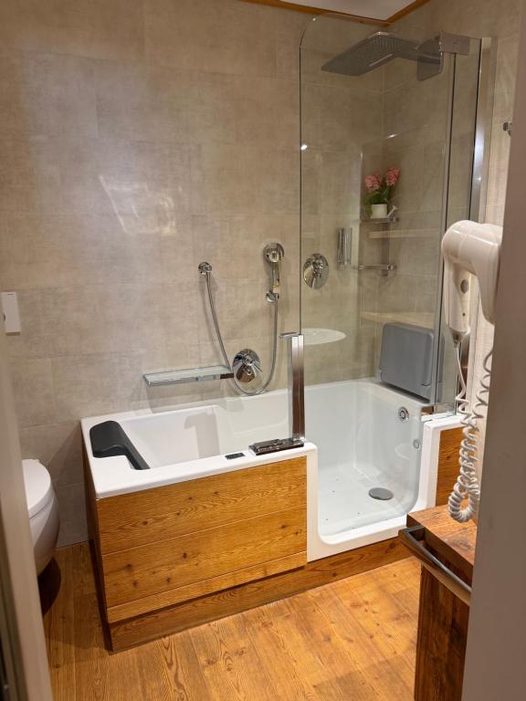 Zenana Boutique Hotel - King Suite