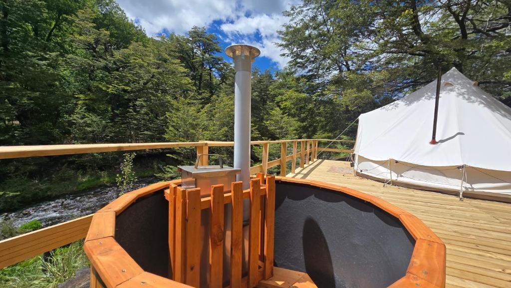 Φωτογραφία από το άλμπουμ του Tinaja, río y bosque en Conguillío σε Curacautin