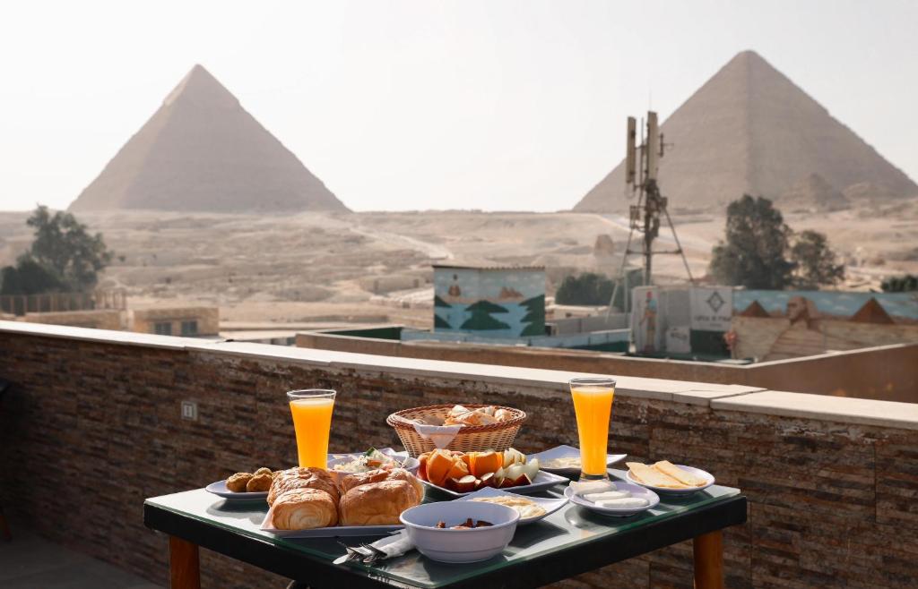 Jídlo v hotelu nebo okolí