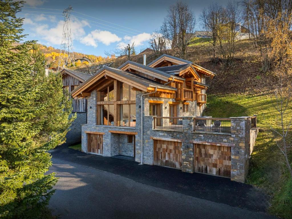 an overhead view of a log home at Chalet Fango - OVO Network in Saint-Martin-de-Belleville