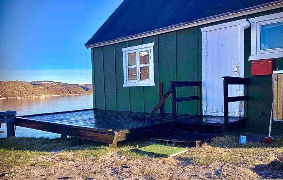 Peisaj natural din apropierea acestui aparthotel