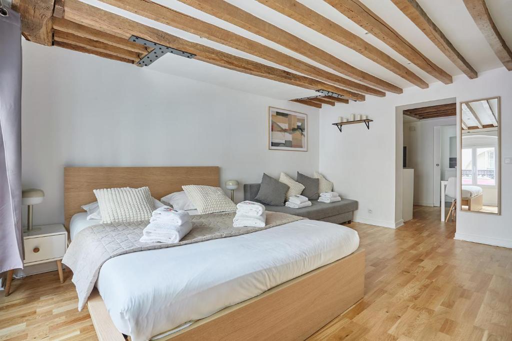 Charming Apartment Center of Paris By Studio Prestige