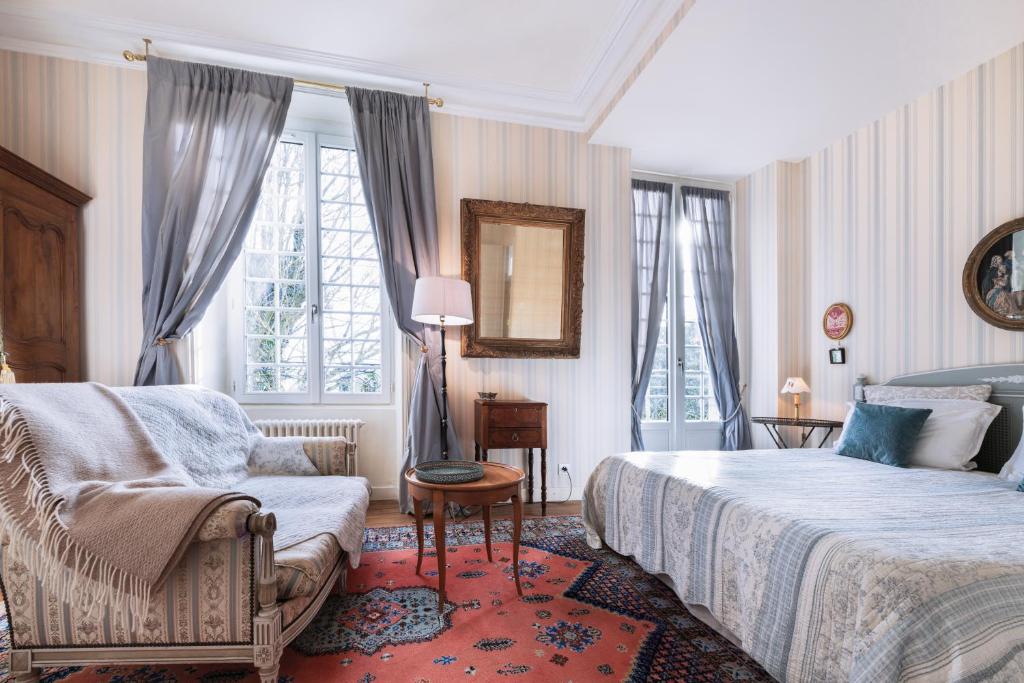 Postel nebo postele na pokoji v ubytování Au Fil de l'Aulne