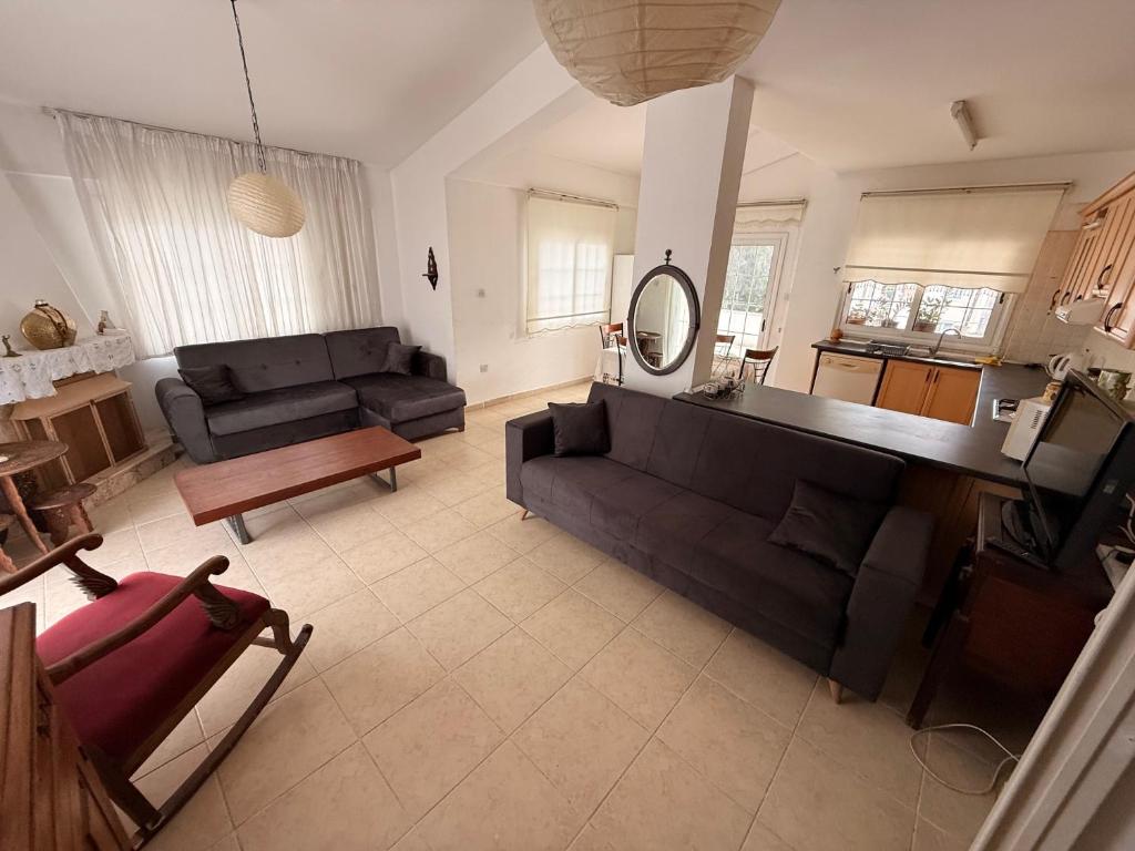 Χώρος καθιστικού στο Kyrenia center 3 bedroom apartment