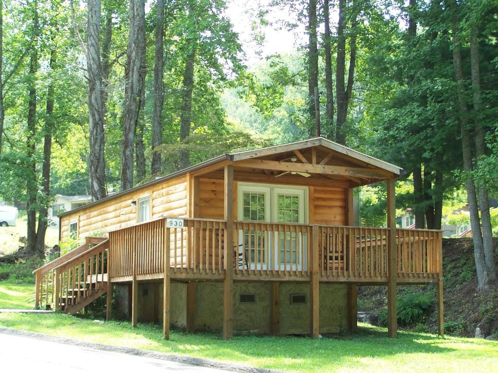 Tòa nhà nơi khách sạn tọa lạc