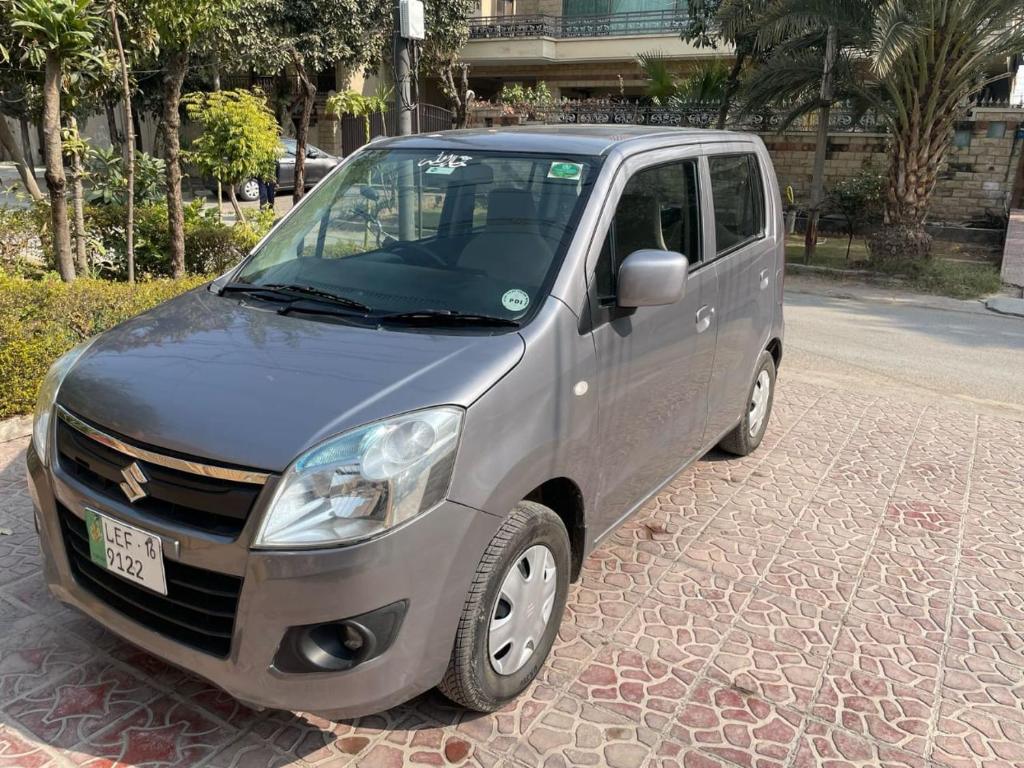 Фотография из галереи Rent a Car в городе Равалпинди