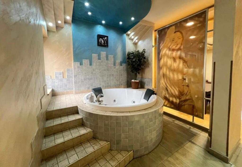 Φωτογραφία από το άλμπουμ του Shiraz Hotel & SPA Yerevan σε Aghk'ilisa