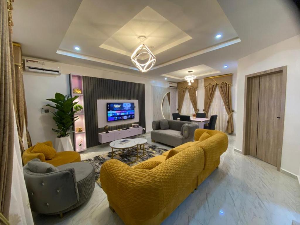 Μια τηλεόραση ή/και κέντρο ψυχαγωγίας στο Eliora Apartment