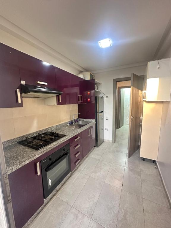 Η κουζίνα ή μικρή κουζίνα στο Appartement Marbella beach