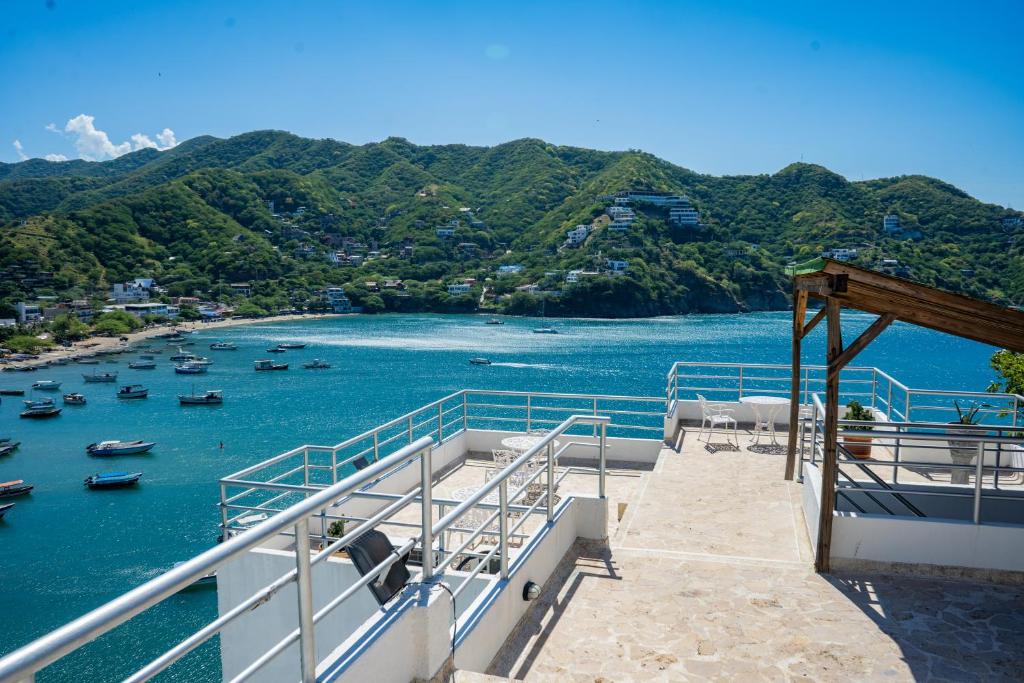 Hotel Bahia Taganga - Housity