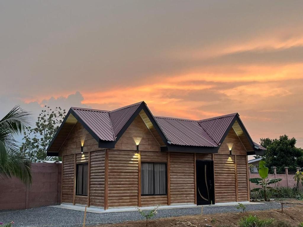 Το κτήριο όπου στεγάζεται  το διαμέρισμα