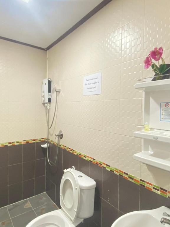 Lanta Wild Beach Resort - 17