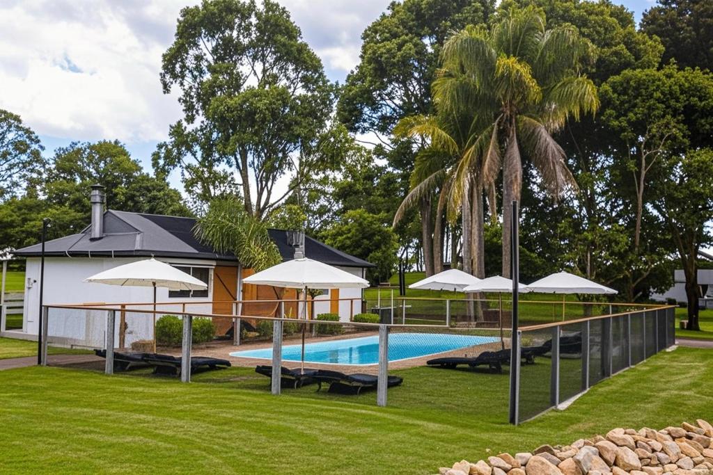 Πισίνα στο ή κοντά στο Eight Acres Lakes Entrance