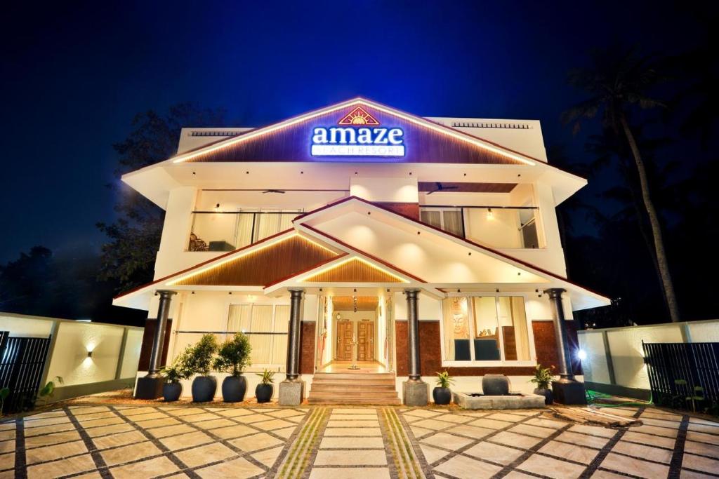 Фотография из галереи amaze Beach Resort в Варкале