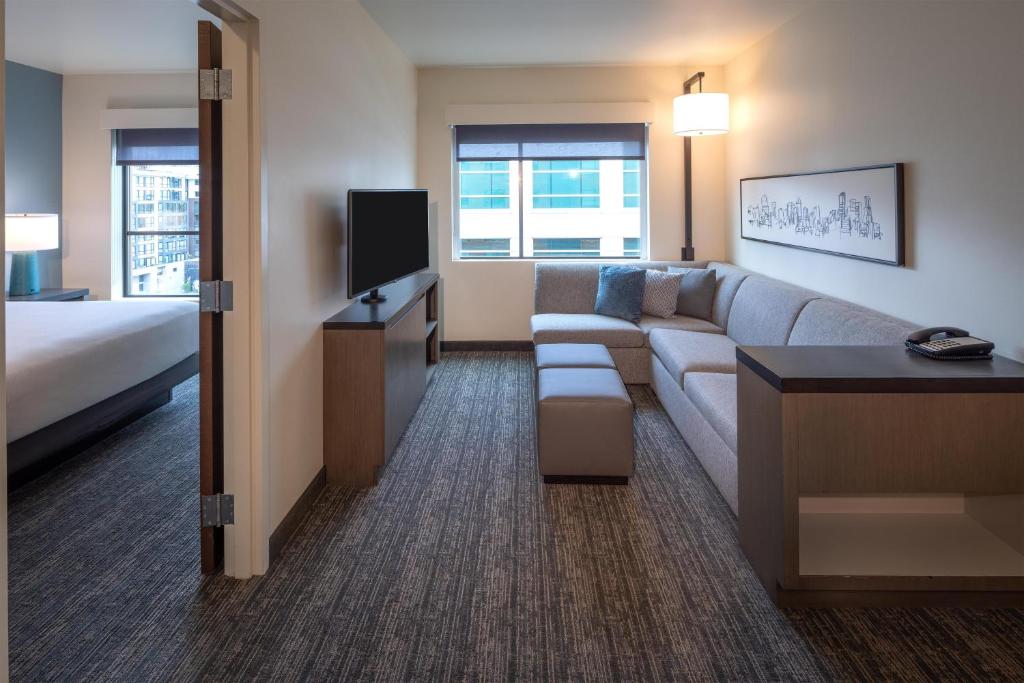 Hyatt House Seattle Downtown photo