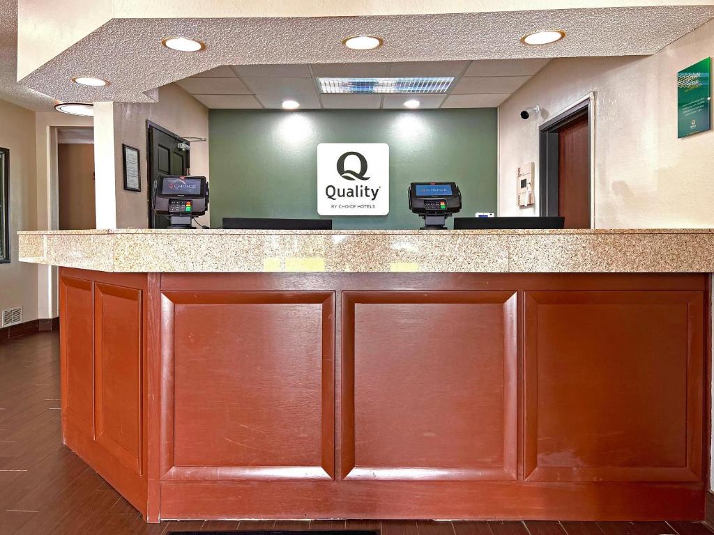 Quality Inn & Suites Green Bay - Ashwaubenon photo