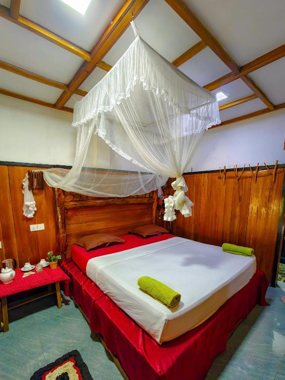 Maika Safari Lodge - 1