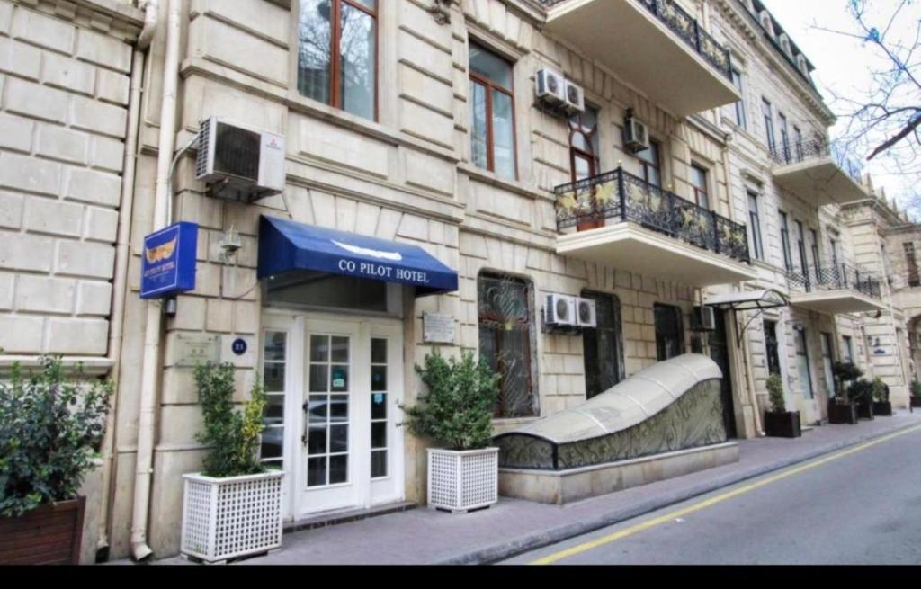 Το κτήριο όπου στεγάζεται  το ξενοδοχείο