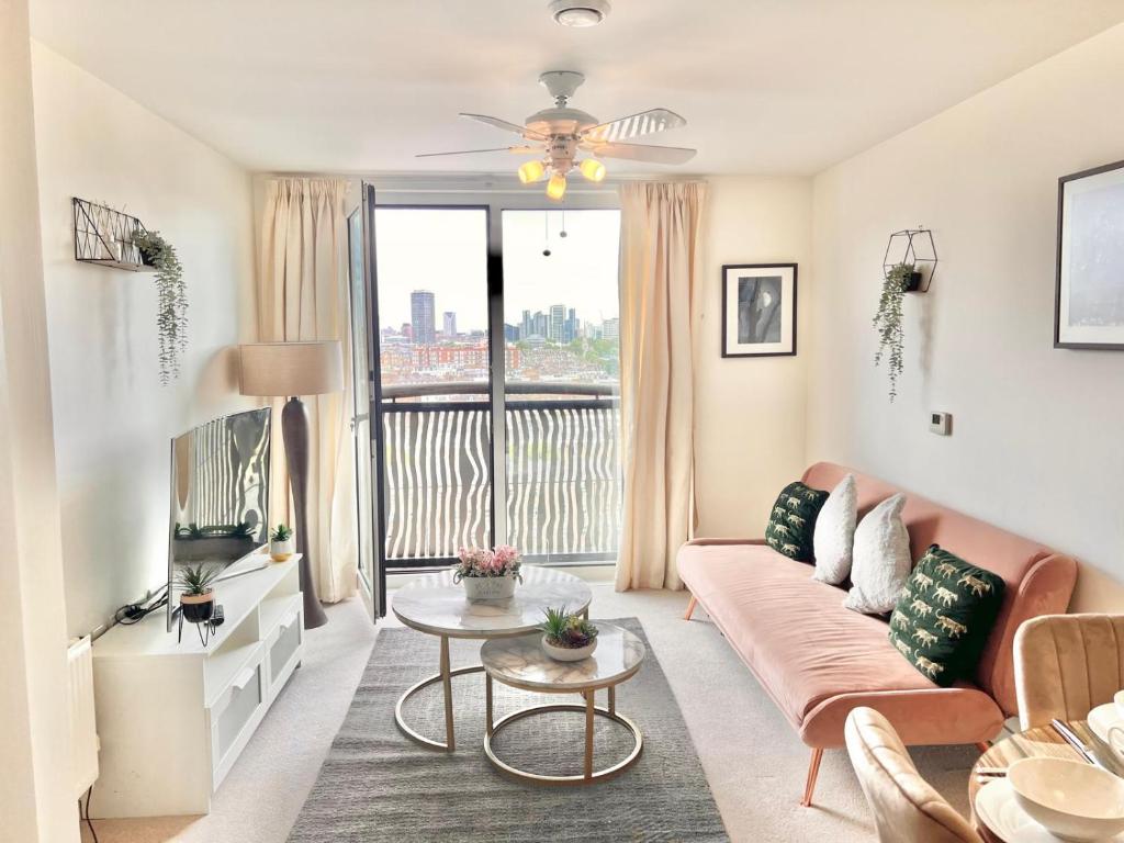 Central London Chelsea penthouse, London (updated prices 2026)