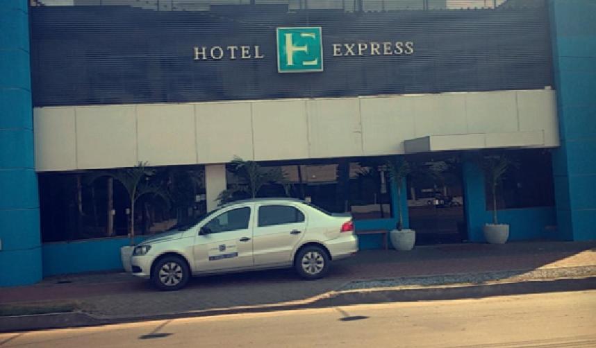  Hotel Express