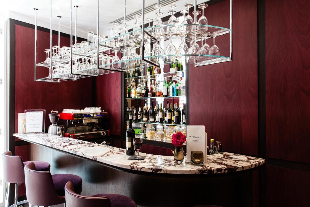 The Rockwell - Resim 32