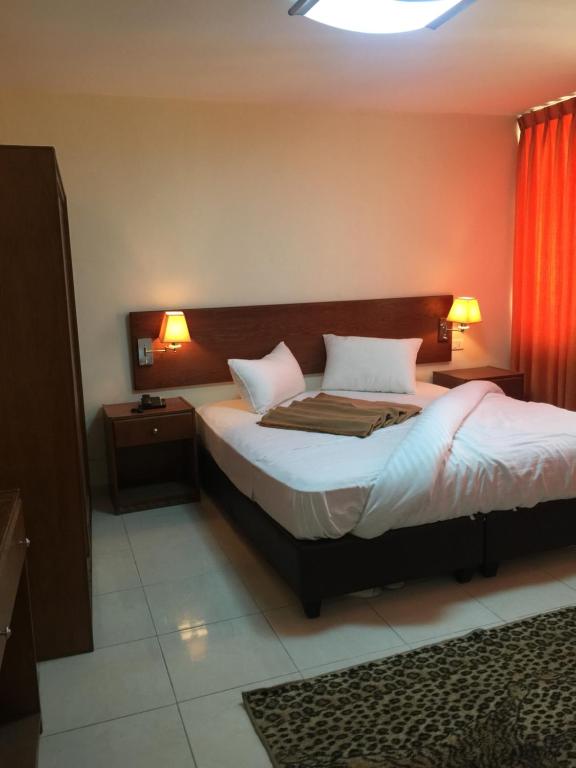 Zaina Plaza Hotel - Chambre Double