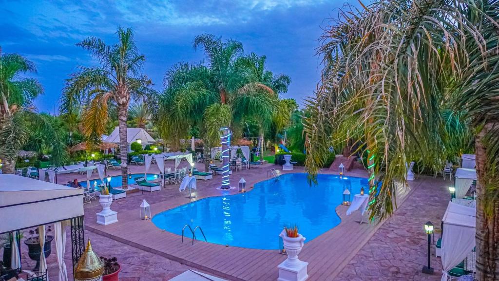 Bazén v ubytování Eden villa Marrakech nebo v jeho okolí