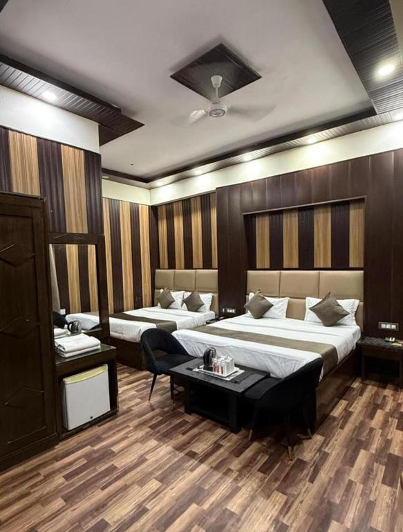 The Radiance Hotel Near Ganga Ram & BLK Hospital در دهلی نو