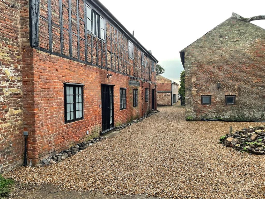 Το κτήριο όπου στεγάζεται  η παραθεριστική κατοικία