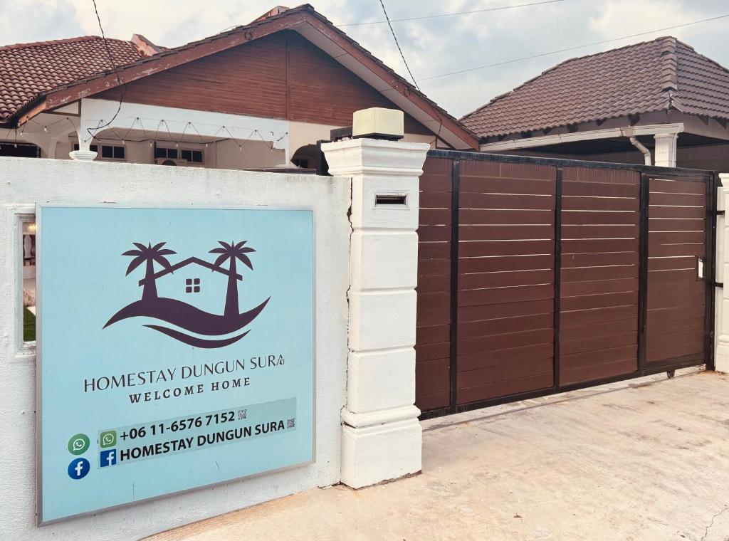 Πιστοποιητικό, βραβείο, πινακίδα ή έγγραφο που προβάλλεται στο Homestay Sura Dungun