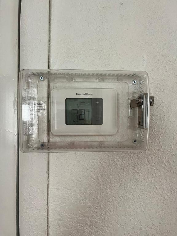 Fotografie z fotogalerie ubytování Stunning Little Havana Suites Close to airport, Calle Ocho, Brickell, Wynwood and the Beaches - Free Parking v Miami