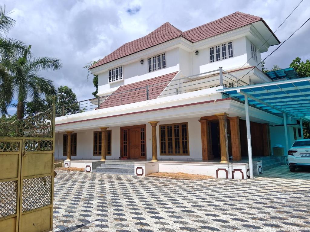 Το κτήριο όπου στεγάζεται  η βίλα