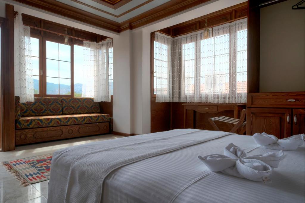 Hotel Mary's House - 8