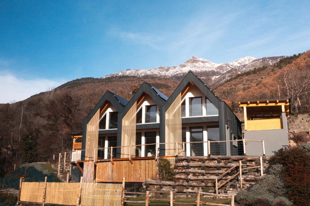 Gallery image of Caban Mountain Home - Aosta in Aosta