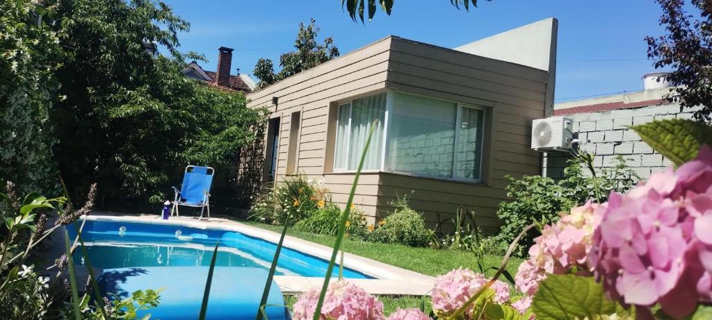 Πισίνα στο ή κοντά στο Mel