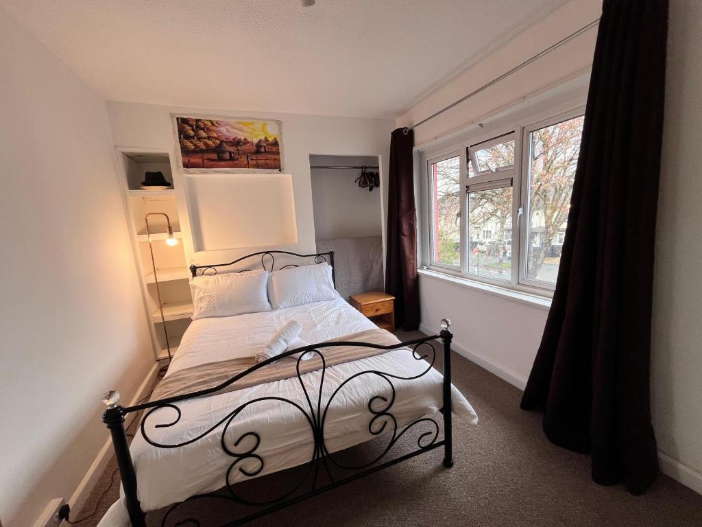 Ένα ή περισσότερα κρεβάτια σε δωμάτιο στο Cardiff Bay