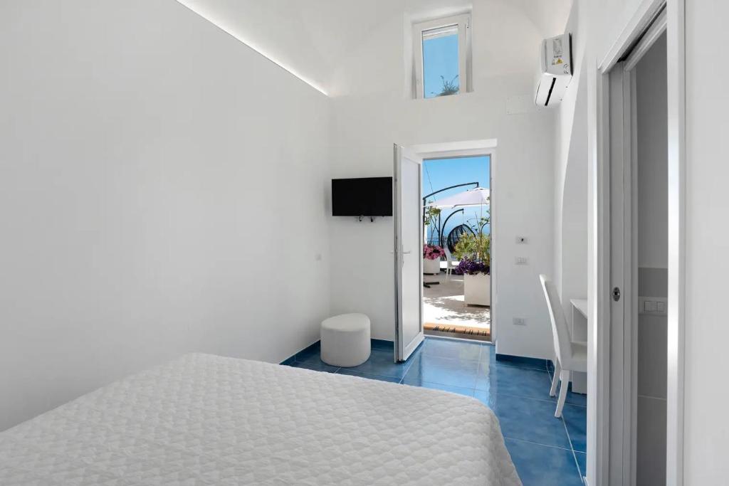 Blue View Luxury Rooms - Deluxe Room