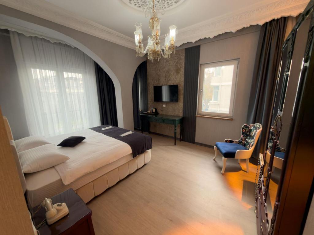 SteelOtel - Double Room