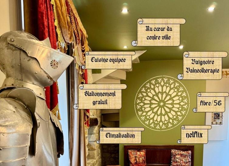 Φωτογραφία από το άλμπουμ του Logement à thème médiéval avec balneo σε Sens