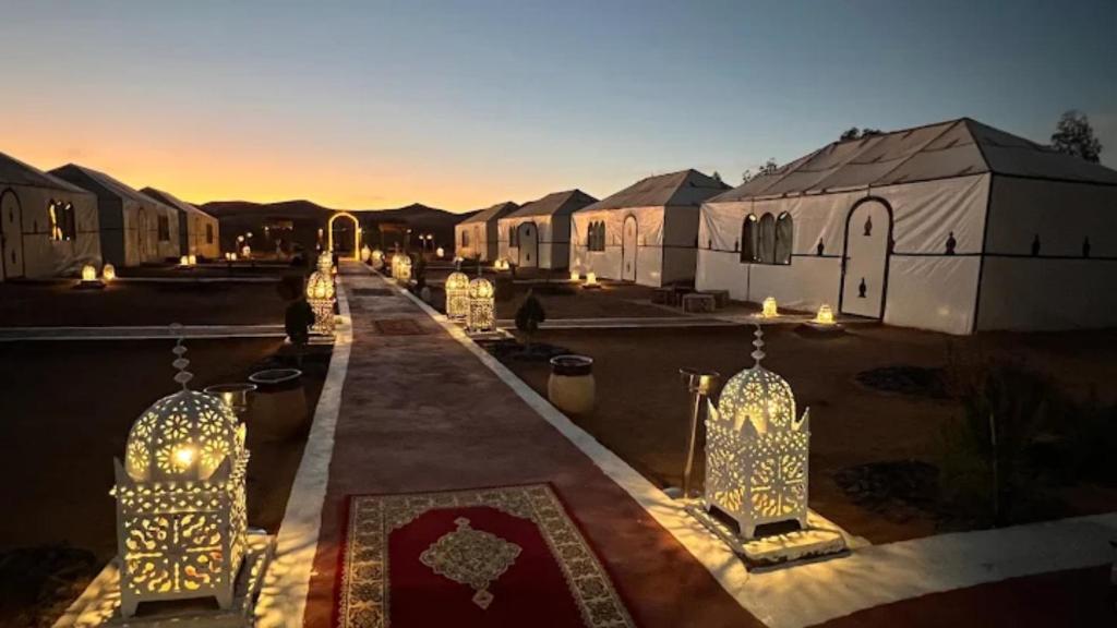 Ảnh trong thư viện ảnh của Experience Luxury Desert Camp ở Merzouga