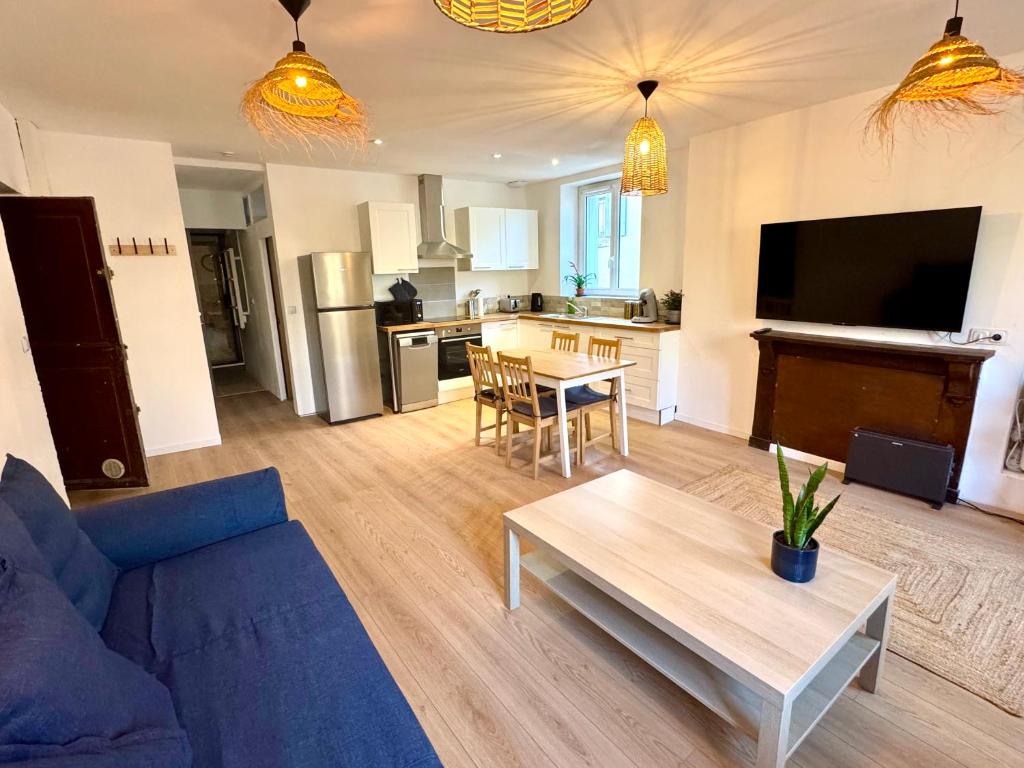 Saint-Germain T2 Residence Apartment